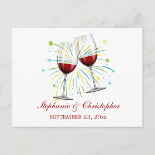 Burgunder Rotwein / Champagnergläser Hochzeit Postkarte