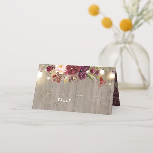 Burgunder Spitze und Blume Rustikal Platzkarte (Vorderseite)