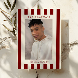 Burgunder Sportliche Streifen 2 Foto Abschlussfeie Ankündigung