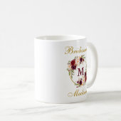 Burgunderblumengoldbrautjungfern-Monogramm Kaffeetasse (VorderseiteRechts)