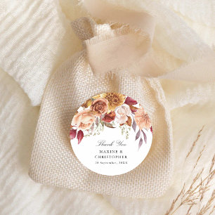 Burgunderrote Aquarell-Blumenhochzeit Runder Aufkleber