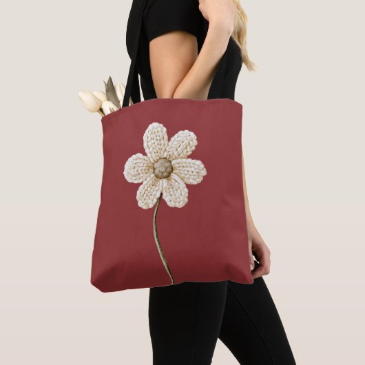 Burgunderrote cremefarbene falsche Strickblume Tasche (Von Nahem)