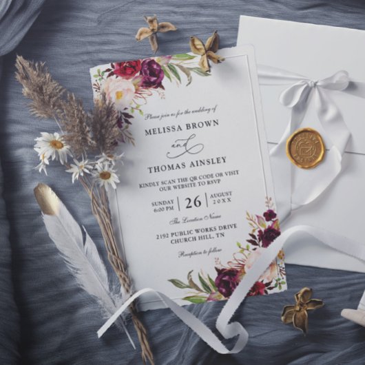 Burgunderrote florale chic Budget QR-Code-Hochzeit Einladung