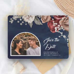 Burgunderrote Rosen Florale Navyblaue Hochzeitsfot Save The Date