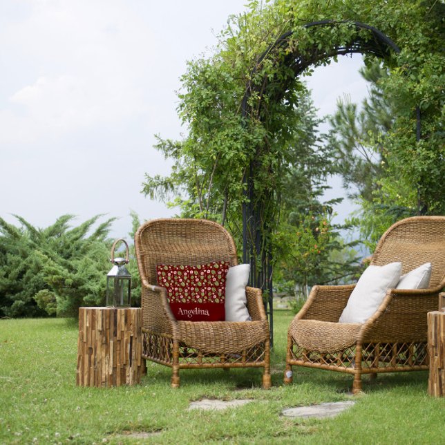 Burgundrosa Blumenmuster Kissen (Von Creator hochgeladen)