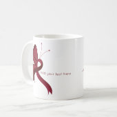 Burgundy Awareness Ribbon Butterfly Tasse (Vorderseite Links)