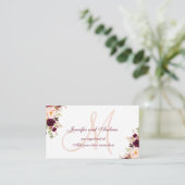 Burgundy Bloral Blush Hochzeitserklärung Begleitkarte (Stehend Vorderseite)