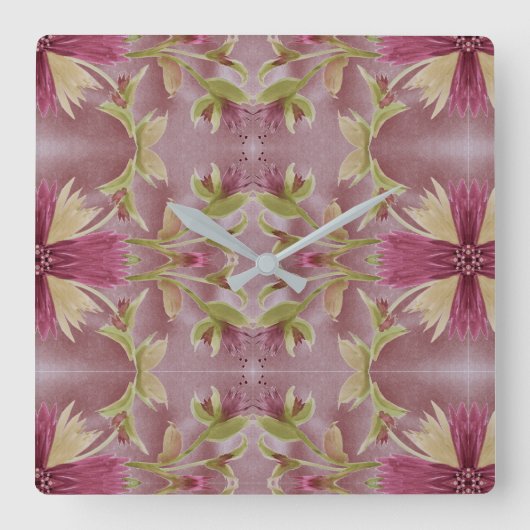 Burgundy Bloral Clock Quadratische Wanduhr (Vorderseite)