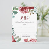 Burgundy Bloral Rose Foliage Wedding RSVP Karten (Stehend Vorderseite)