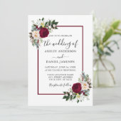 Burgundy Blumengrün Calligrafy Wedding Einladung (Stehend Vorderseite)