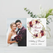 Burgundy Blumenschreath Wedding Foto Dankcard Dankeskarte (Stehend Vorderseite)
