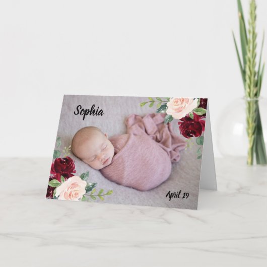 Burgundy Blush Blume Baby Girl Junge Foto Neugebor Karte (Vorderseite)
