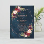 Burgundy Blush Floral Modern Geometric Wedding Inv Einladung (Stehend Vorderseite)