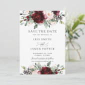 Burgundy Blush Floral Wedding Save the Date Card Einladung (Stehend Vorderseite)