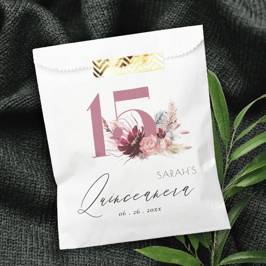 Burgundy Blush Pampas Grass Quinceanera Geschenktütchen