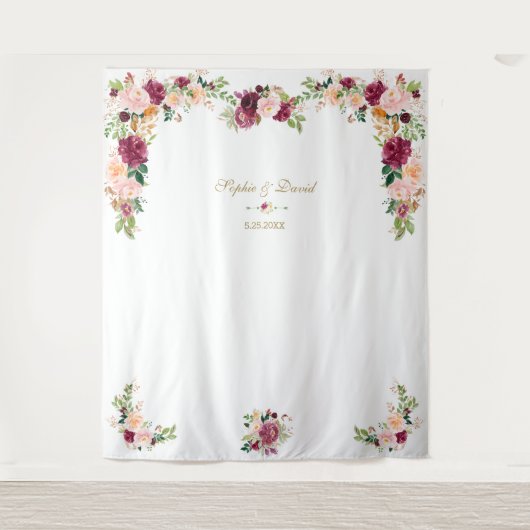 Burgundy Blush Saffron Bloral Wedding Foto Stand Wandteppich (Vorderseite)