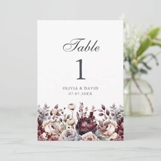 Burgundy Boho Floral Wedding Tischnummer (Stehend Vorderseite)