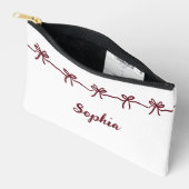 Burgundy Bow Bridesmaid Moderne Skriptreise Zubehörtasche (Offen)