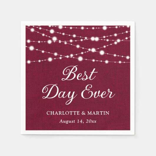 Burgundy Burlap String Lights Rustikale Hochzeit Serviette (Vorderseite)