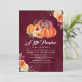 Burgundy Burnt Orange Floral Pumpkin Baby Dusche Einladung (Stehend Vorderseite)