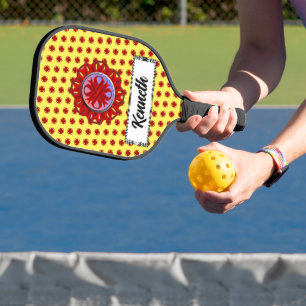 Burgundy Clover Ribbon von Kenneth Yoncich Pickleball Schläger