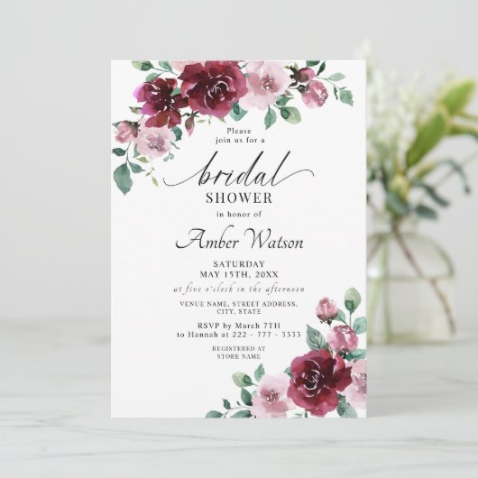 Burgundy Dusty Rose Floral Maroon Brautparty Einladung (Stehend Vorderseite)