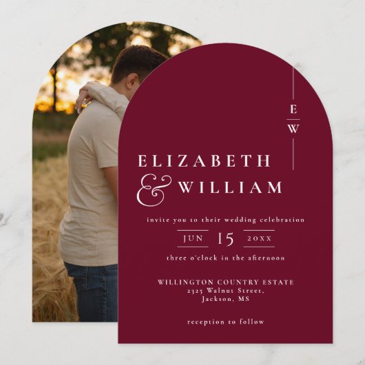 Burgundy Elegant Monogram Foto Wedding Arch Einladung (Vorne/Hinten)
