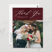 Burgundy Elegant Script Vertikale Hochzeit Vielen Postkarte (Vorne/Hinten)