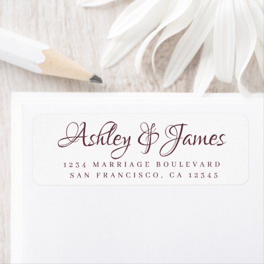 Burgundy Elegant Script Wedding Rücksendeadresse (Insitu)