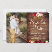 Burgundy Floral Barn Wood Save the Date Foto