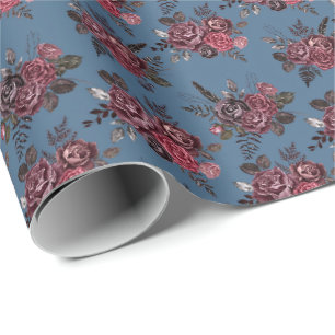 Burgundy Floral Bouquet on Queen Blue Geschenkpapier