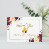 Burgundy Floral Brautparty Tee Party Danke B Einladung (Stehend Vorderseite)