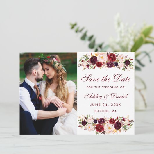 Burgundy Floral Foto Save the Date W (Stehend Vorderseite)
