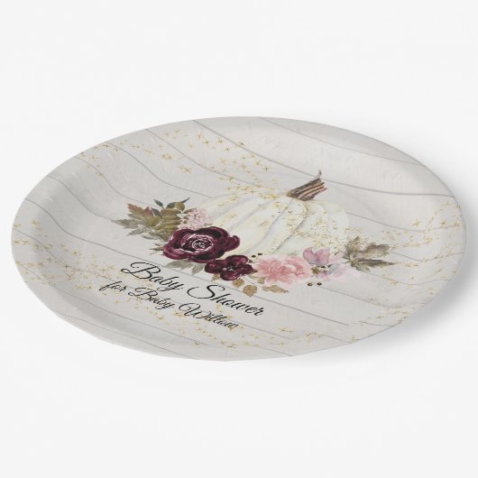 Burgundy Floral Gold White Pumpkin Baby Dusche Pappteller (Schrägansicht)