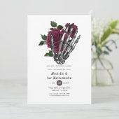 Burgundy Floral Gothic Skulls Bridesmaids Luncheon Einladung (Stehend Vorderseite)