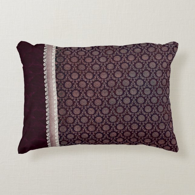 Burgundy Floral Medallion Accent Pillow Zierkissen (Vorderseite)