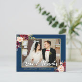 Burgundy Floral Navy Blue Wedding Foto Vielen Dank Postkarte (Stehend Vorderseite)