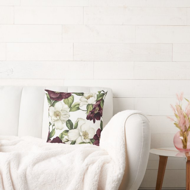 Burgundy Floral Pattern Kissen (Liege)