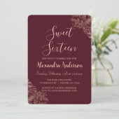 Burgundy Floral Rose 16 . Geburtstag Geburtstag Einladung (Stehend Vorderseite)