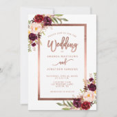 Burgundy Floral Rose Gold Script Hochzeit Einladung (Vorderseite)