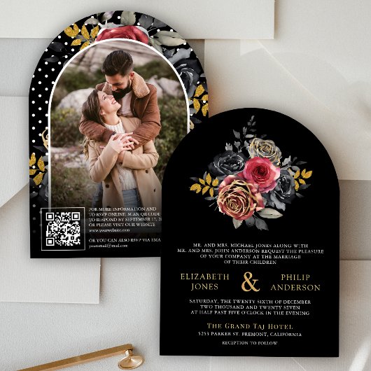 Burgundy Floral Rose QR Code Foto Black Wedding Einladung