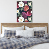 Burgundy Floral Rustic Leinwanddruck (Insitu (Schlafzimmer))