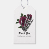 Burgundy Floral Skeleton Hand Gothic Wedding Geschenkanhänger (Vorderseite)