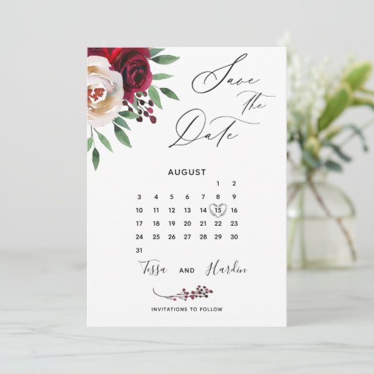 Burgundy Floral Wedding Save the Date Card (Stehend Vorderseite)