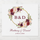 Burgundy Floral Wreath Monogram Wedding Schaumweinetikett (Einzelnes Label)