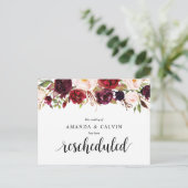 Burgundy Florals Wedding Elopement Rescheduled Postkarte (Stehend Vorderseite)