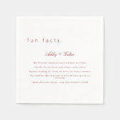 Burgundy Fun Facts About The Newlyweds Wedding  Serviette (Vorderseite)