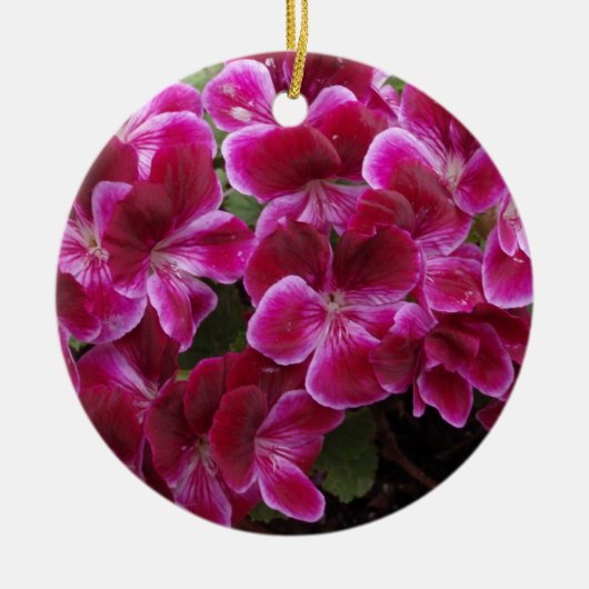 Burgundy Geranium Keramikornament (Vorne)