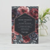 Burgundy Gilded Bloom Wedding Einladung (Stehend Vorderseite)