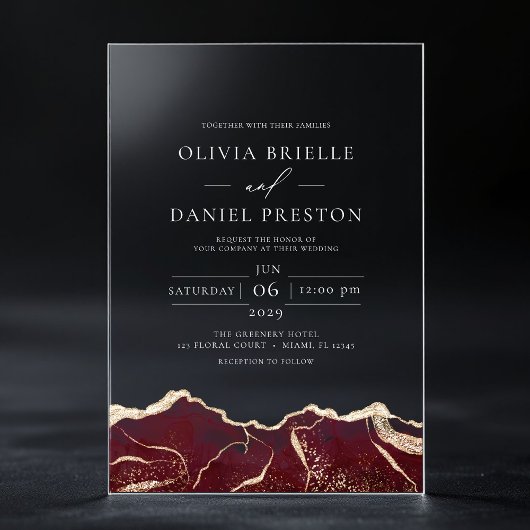 Burgundy Gold Agate Elegante Moderne Hochzeit Acryleinladungen